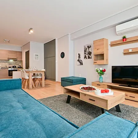 Modern Flat In The Heart Of Port Of *